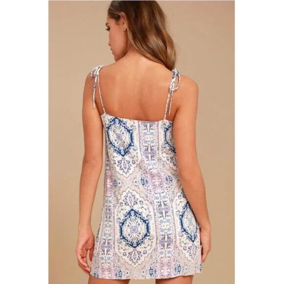 NWT Lulus Tie Strap Printed Mini Dress Size S - Picture 3 of 13